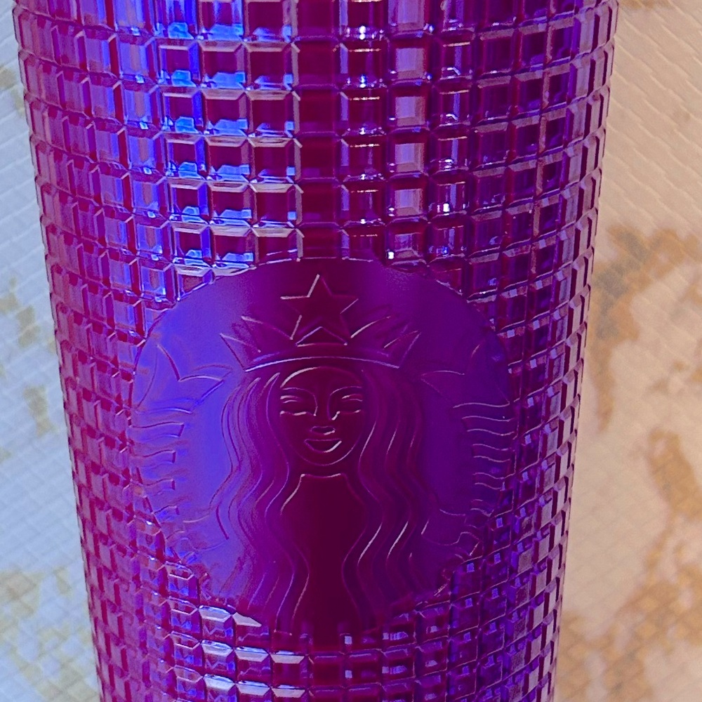 Starbucks cup - Picture 3 of 3